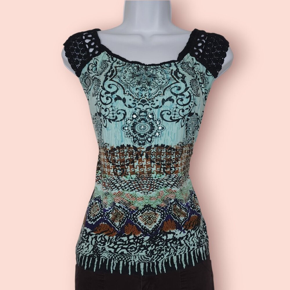 Bila eclectic Bohemian hippie earthy knitted crochet cap sleeve top size M